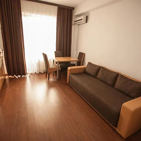 Apartment Vogue Summerland Mamaia